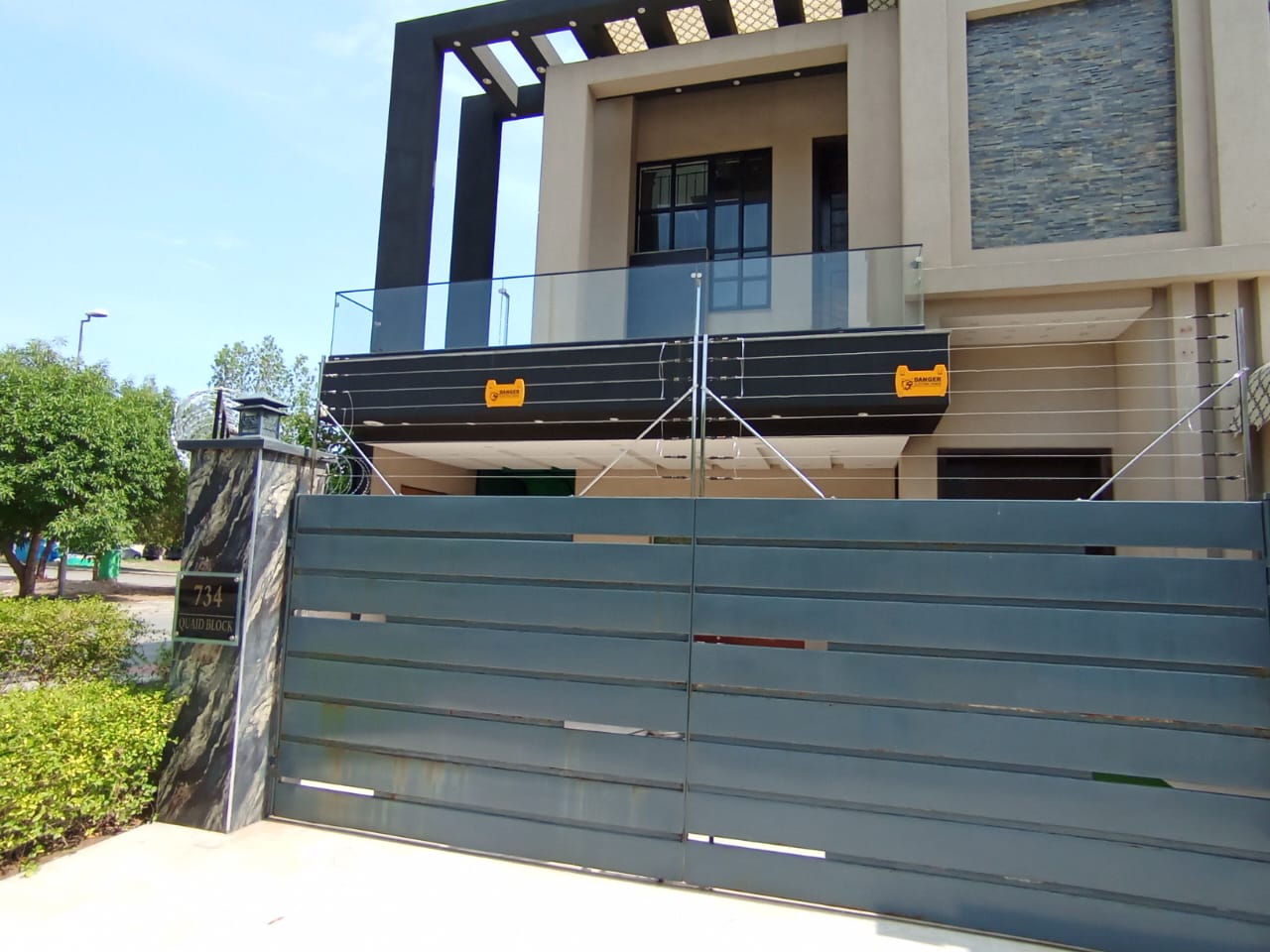 MRSN Electric Fence Installation - Professional electric fencing services in DHA Lahore
